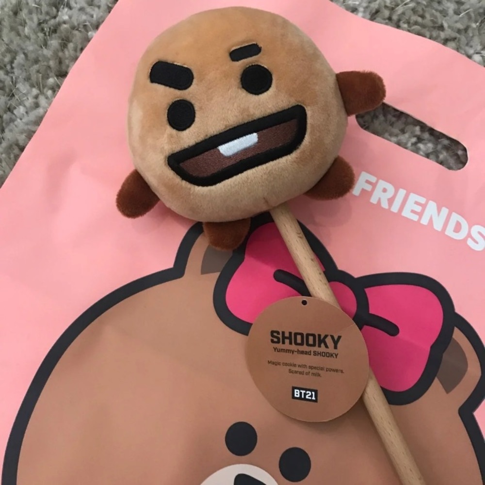 BTS Shooky Massage Stick BT21
